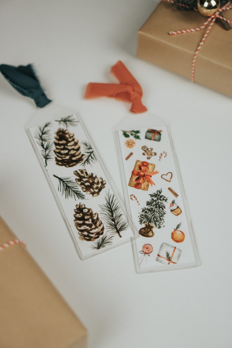 Winter Holiday Bookmarks Watercolor Bookmarks Pine Cone - Etsy