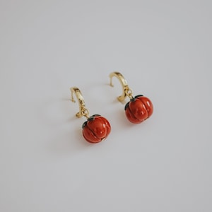 Tomato Huggie Hoop Earrings, Food Earrings, Tomato Hoop Earrings, Polymer Clay, Clay Earrings