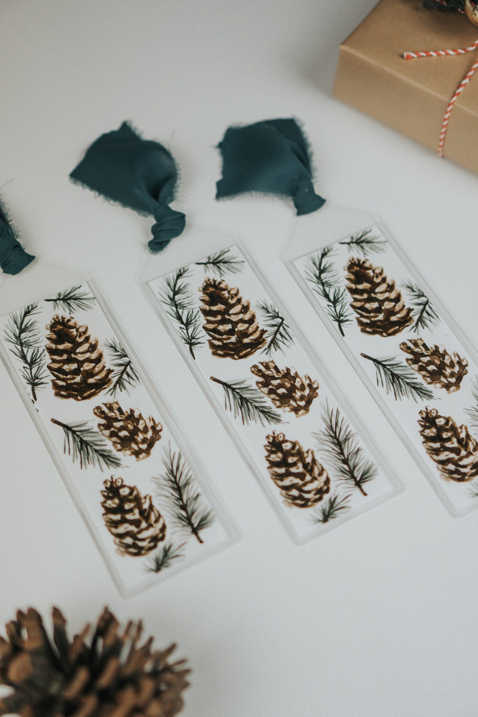 Winter Holiday Bookmarks Watercolor Bookmarks Pine Cone - Etsy