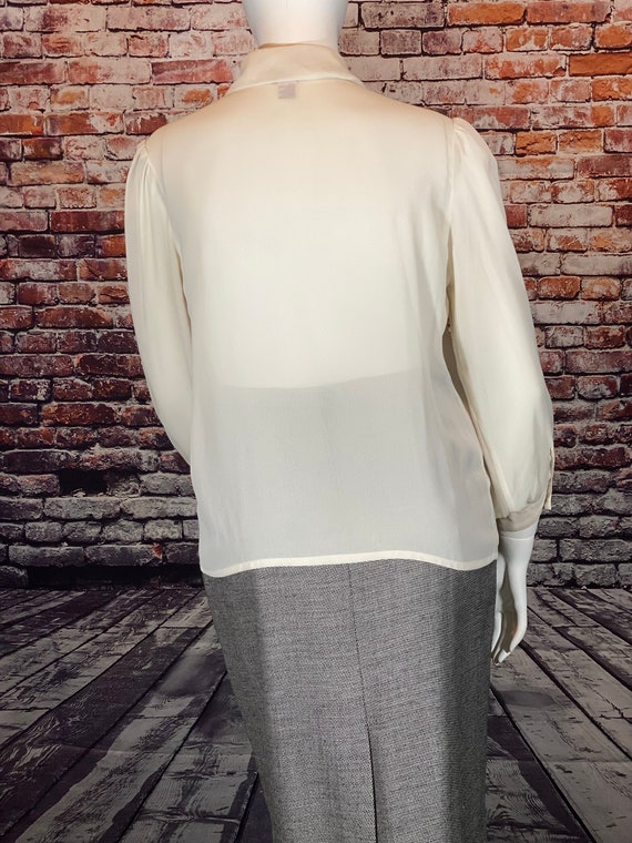 Sheridan Square, Pleated, Button Front, Bow Tie T… - image 4