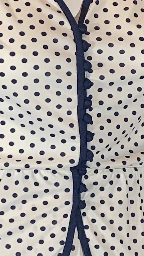 Sue Brett, 2PC, V-neck Button Front Top, Pleated … - image 5