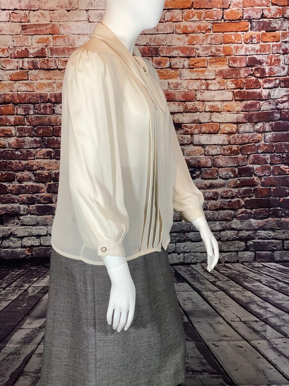 Sheridan Square, Pleated, Button Front, Bow Tie T… - image 3