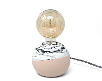 Marble Sphere - Lampe de Table Jesmonite Artisanale