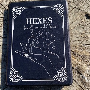 Hexes Kindle Paperwhite 6.8Case image 2