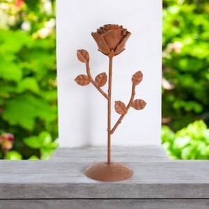 Iron Rose XL size with rusty finish