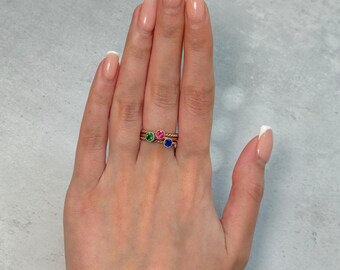 Ready to Ship: Round Gemstone Stacking Rings/Ruby, Emerald, Sapphire Bezel  Ring/ Twisted Rope Solitaire Rose Gold Ring
