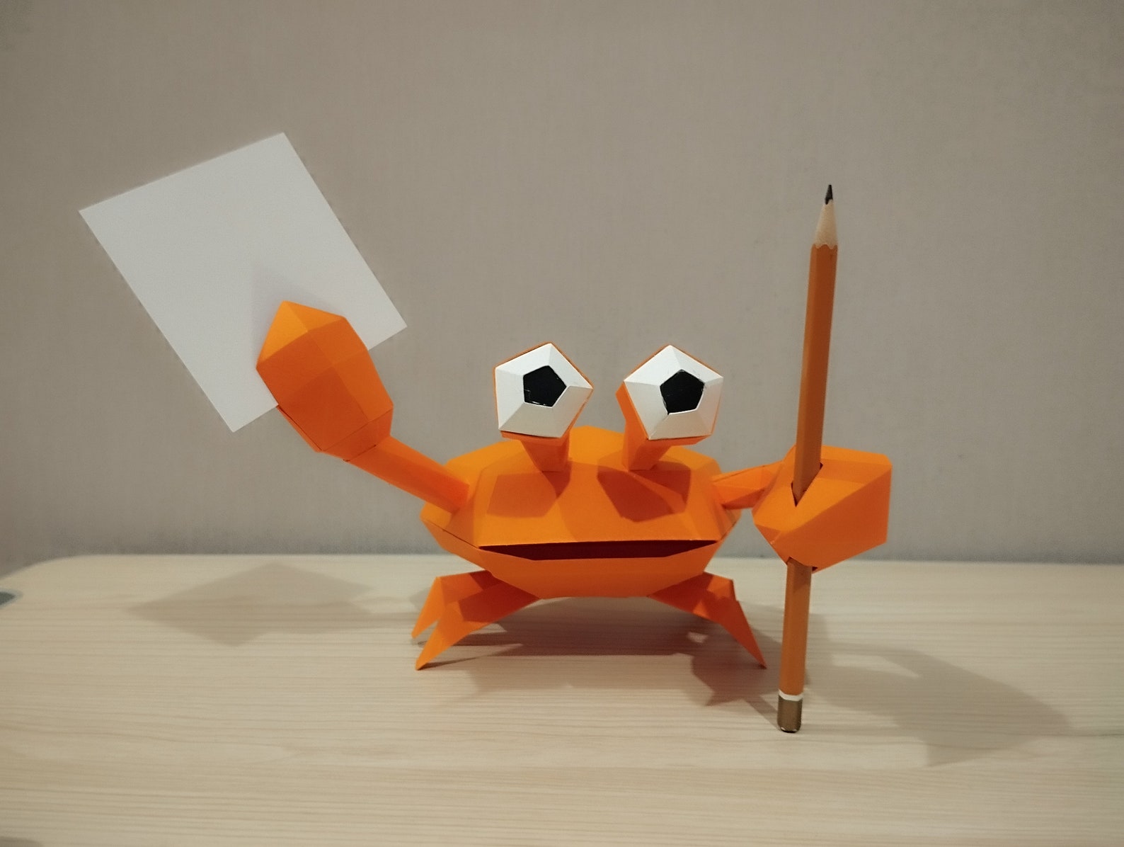 3D Papercraft Crab Holder, Paper 3d Crab, SVG Template, 3D Paper Decor ...