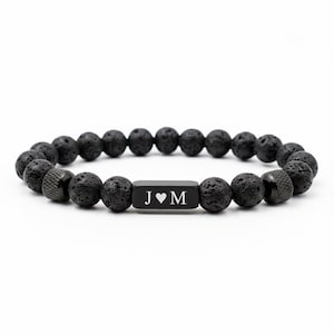 Kundenspezifisches Perlenarmband, schwarzes Lavaperlenarmband, 8 mm Perlenarmband, Armband mit individueller Gravur, personalisiertes Armband