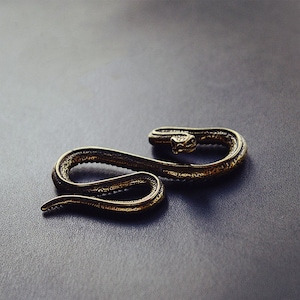 Snake Biker Monedero Cadena Conector de latón Punk colgante encanto hallazgos DIY accesorios joyería