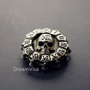Conchos para cuero Skull Clock Biker Wallet Chain Connector Cierre decorativo Leathercraft 2pcs