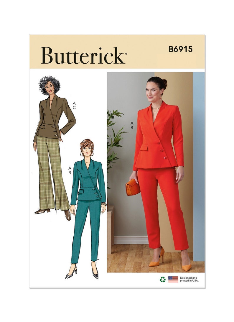 以下が含まれることがあります： Butterick B6915の女性用スーツの縫製パターン。茶色のブレザーとチェック柄のパンツ、ティール色のスーツ、鮮やかな赤色のスーツのイラストが含まれています。スーツにはさまざまなスタイルのジャケットとパンツがあります。