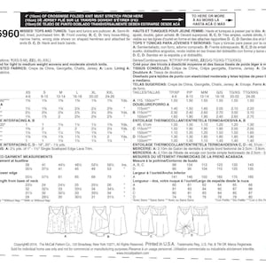 以下が含まれることがあります： 女性用トップスとチュニックの縫製パターン説明書。パターンにはXS-XXLサイズと、購入したトリム付きのセミフィットトップ、フロントオーバーレイトップ、タイエンド付きのゆったりとしたトップなど、さまざまなスタイルの作り方の説明が含まれています。パターンには、生地の提案と完成した衣料品の寸法も含まれています。