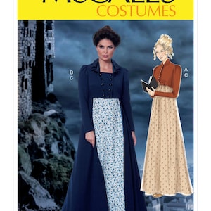 Könnte beinhalten: Nähmuster von McCall's Costumes für ein langes, blau-weißes Kleid mit passender Jacke. Die Musternummer lautet M7493.