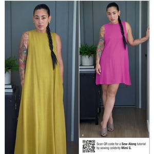 Puede incluir: Patrón de costura Simplicity S3230 con dos vestidos sin mangas. Uno es amarillo mostaza, el otro fucsia. El patrón incluye el texto "easy-to-sew" y "Designed and printed in USA."