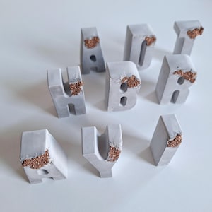 Letras de concreto GEODE | Decoração de concreto cinza-escuro, cobre e dourado | Letras independentes | Palavras personalizadas | Palavra favorita