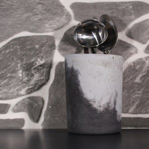 Utensilienhalter aus Beton | Nordische Küche Dekor | Zweifarbiger Zementtopf | Minimalistische Aufbewahrung auf der Arbeitsplatte