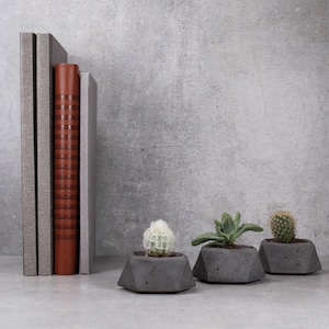 MINI concrete planters | Charcoal beton pots | Beton geometric pots | Tea light candle holders | Office desc trinkets | Industrial decor