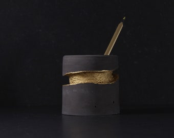 GOLDEN FLOW concrete charcoal holder | Open cement pen holder | Modern pencil holder | Industrial plant pot