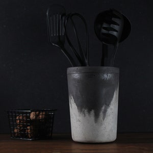 FLOW concrete kitchen utensil holder | Charcoal utensil pot | Grey kitchen storage | Marbled industrial decor