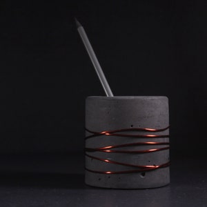 Industrial Luxury Concrete Cup: Charcoal Pen Holder with Copper Wire, Modern Desk Decor