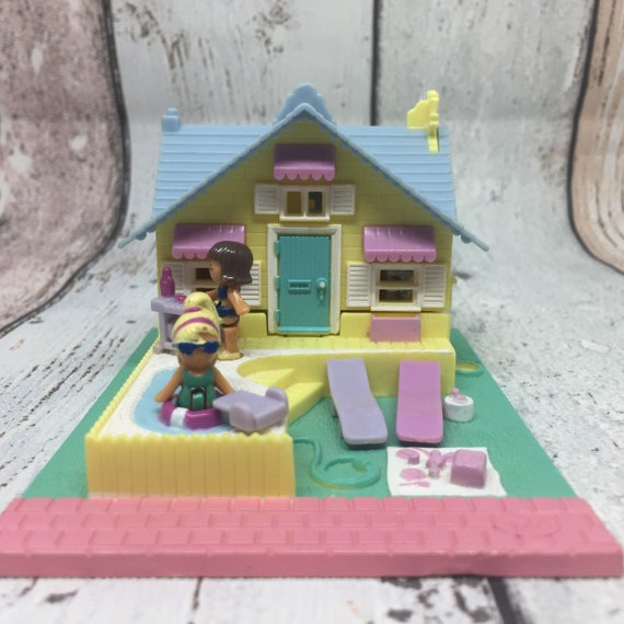 polly pocket beach house