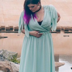 Miss Elliette 1980s Mermaid Core Seafoam Green / Pale Turquoise Rhinestone Maxi Gown Flutter Sleeves  Size 10