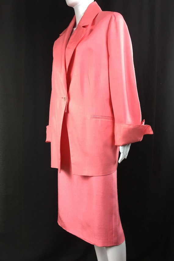 1990s Pristine Coral 100% Silk Skirt Suit from Former Dior Designer Gianfranco Ferre / Forma Line Made in Italy PLUS SIZE US 24 !