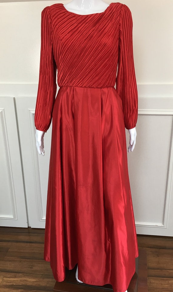 George Williams New York 1980s Red Fortuny / Marii Style Pleated Red Gown Size 10  (10621CL)