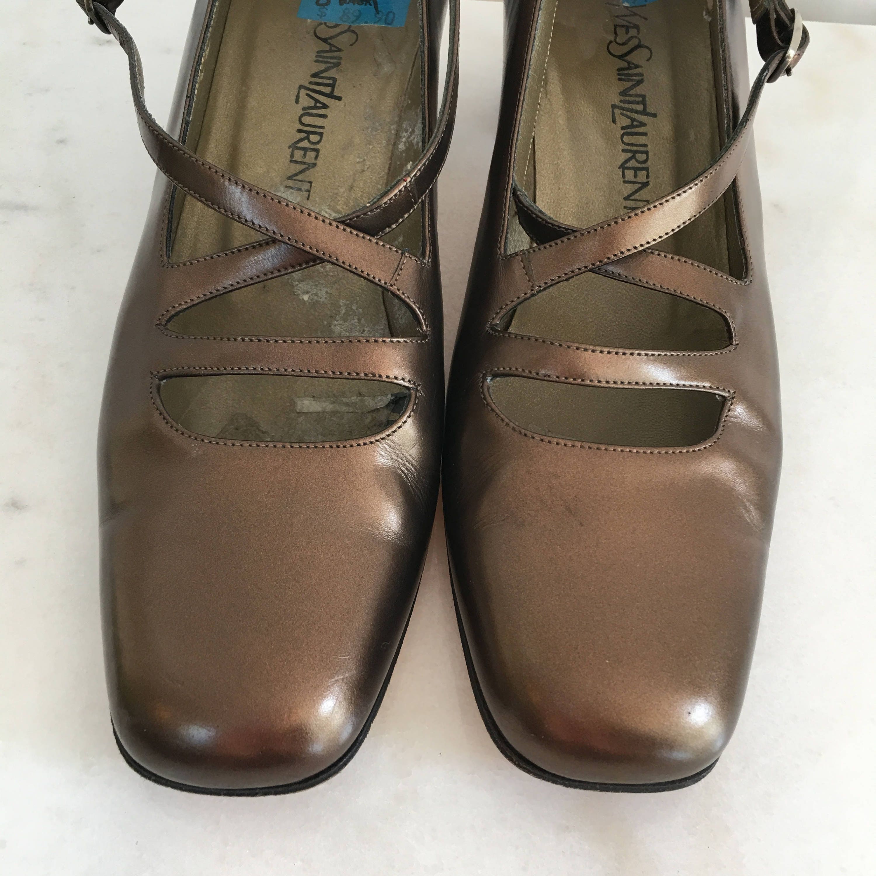 yves saint laurent pumps