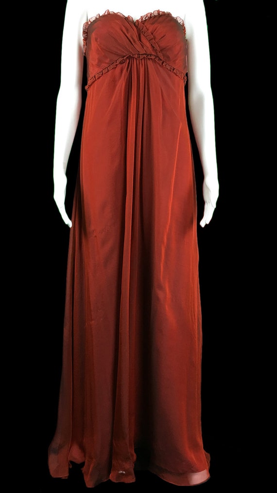 Y2K Vera Wang Lavender Label Deep Strapless Red Silk Goddess Prom Formal Evening Gown -- US Size 10