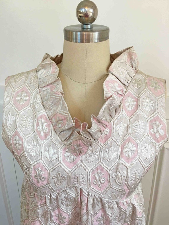 Lurex Pink & Silver Empire Waist Damask Sleeveless Vintage 1960s Evening Hostess Gown with Ruffled V-Neck Collar (SKU 10098CL)