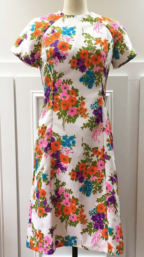 MOD 1970s Floral Fit & Flare Dress Like New Condition!  (SKU 10246CL)