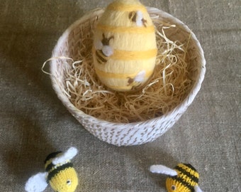 Needle felted bee Easter egg decoration,