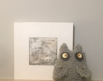 Knitted grey owl decoration