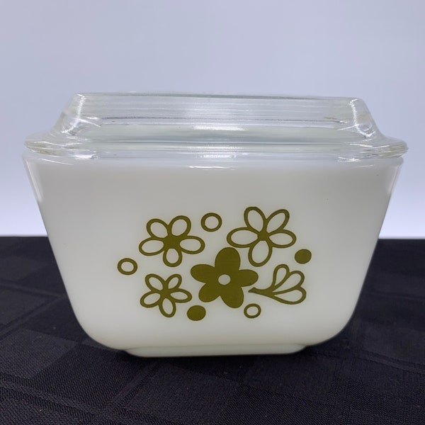Vintage 1960's Pyrex 501-B Spring Blossom Ovenware/Refrigerator Dishes With Clear 501-C Lids | 1.5 Cups | Oven/Microwave Safe | Made in USA
