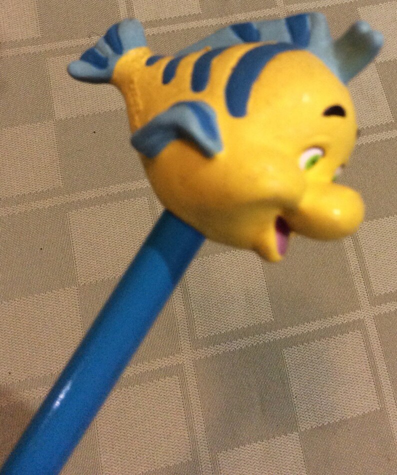 1980s Ariel /& a Flamingo Mfg Applause Walt Disney World theme park pencils Flounder