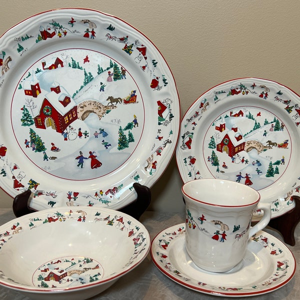 Farberware White Christmas(#391) Dinnerware | Choose From: Dinner Plate, Salad Plate, Soup Bowl, Flat Cup & Saucer, Or Flat Cup Only