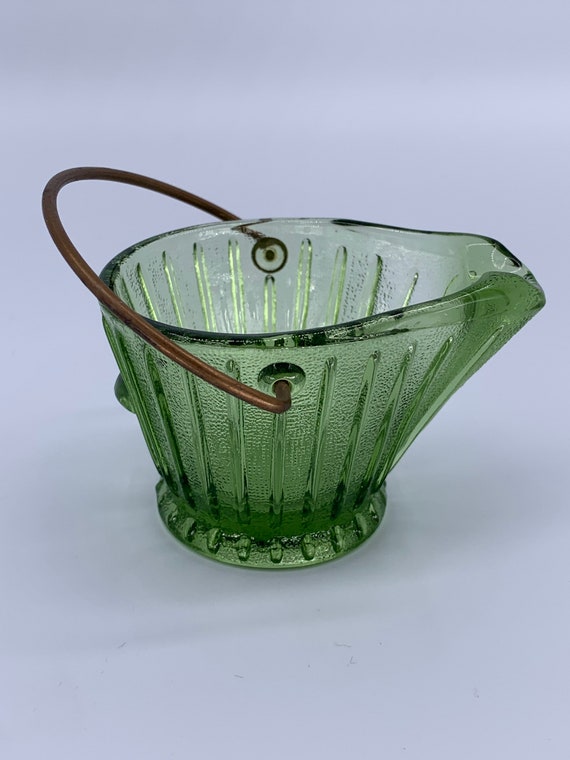 Vintage Hazel-Atlas 6" Green Depression Glass Ashtray w/Matchbook Holder MINT! 