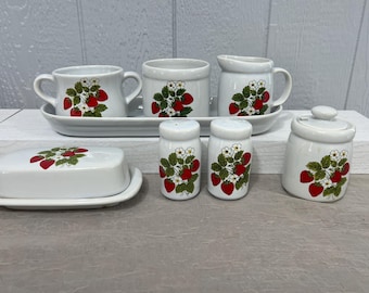 Vintage Strawberry Country Mccoy, Nelson Dinnerware | Choose From: Butter Dish, Salt/Pepper, Cream, Sugar, Small Crock, Tray, Or Jelly Jar