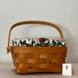 Longaberger Berry Baskets Choose From: Large Square Berry Basket, Medium Square Berry Basket, Or Small Square Berry Basket Opt.F-SmBerryHolly