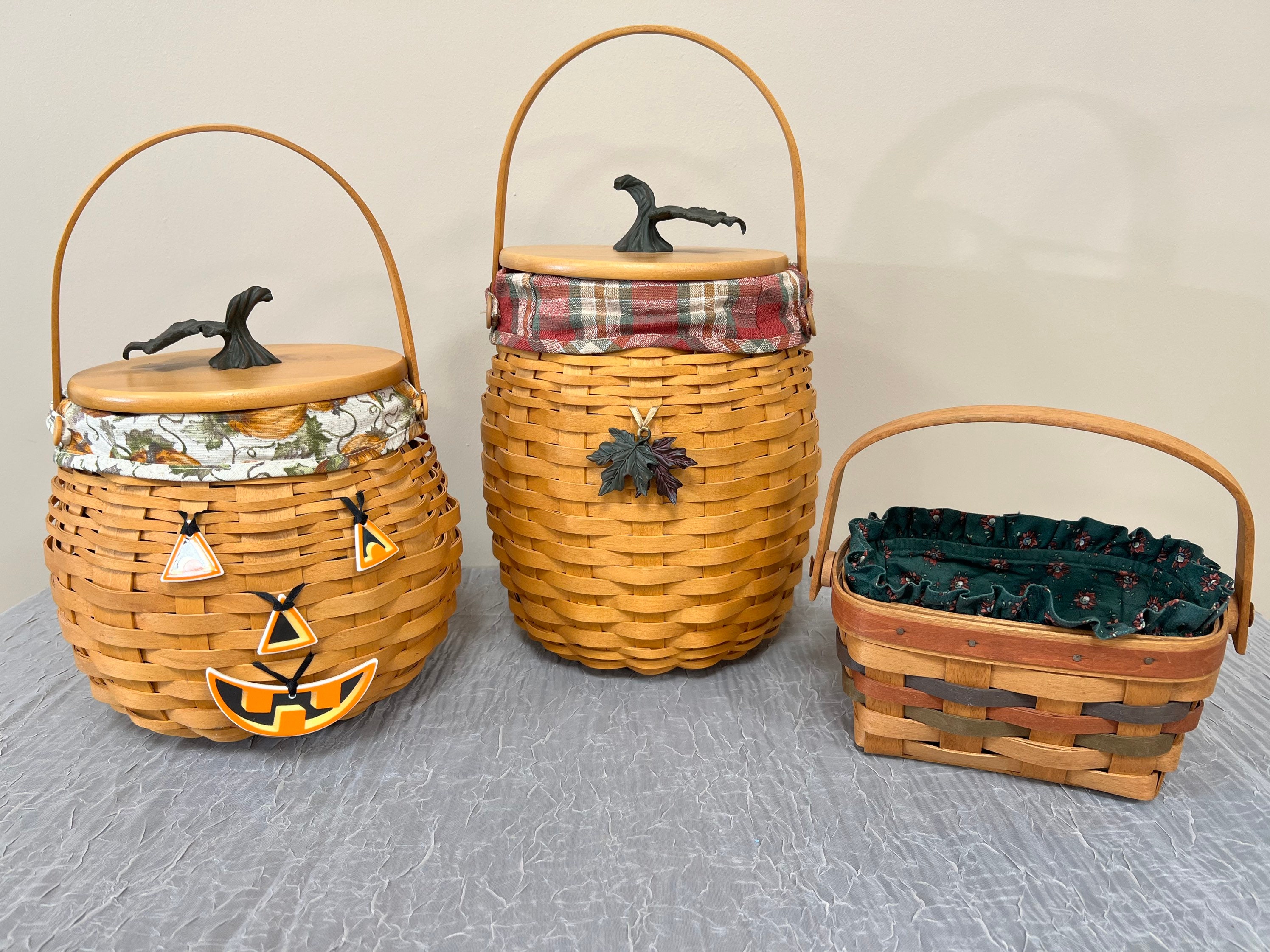 Longaberger Fall Baskets Choose From: 2000 October Fields, 2001 Pumpkin Patch, or 1991 Acorn Basket - Etsy Longaberger Fall Baskets Choose From: 2000 October Fields, 2001 Pumpkin Patch, or 1991 Acorn Basket - Etsy
