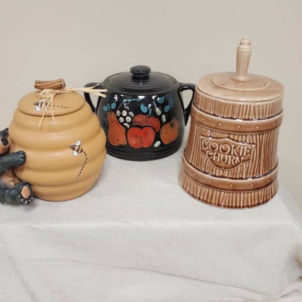 Vintage Cookie Jar | Choose From: McCoy Cookie Churn, Honour Bear/Beehive Jar, Or Old Black Bean Pot w/Fruit Motif