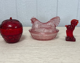Vintage Indiana Glass Hen on Nest or Nesting Hen/chicken