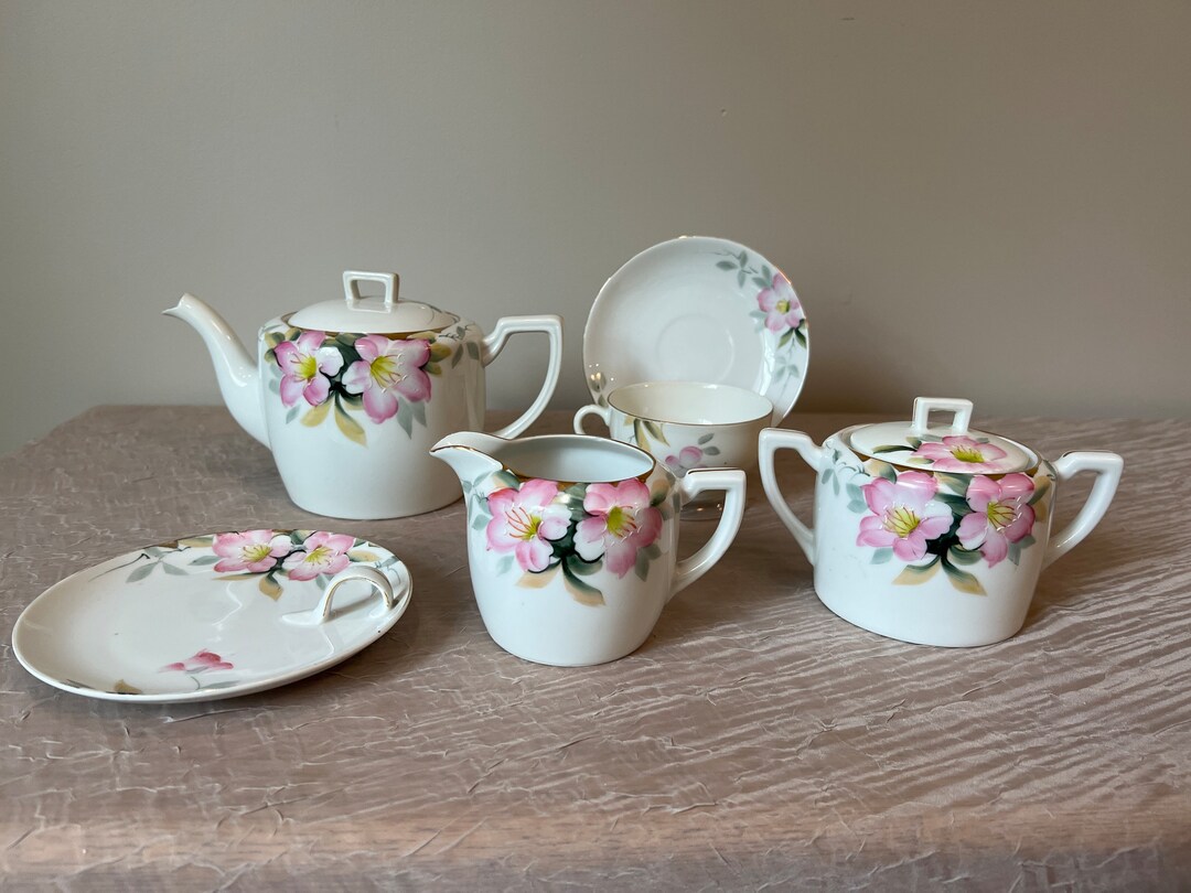 オールドノリタケ、里帰り品です。Old Noritake flower base il_1080xN.5045666384_dast.jpg