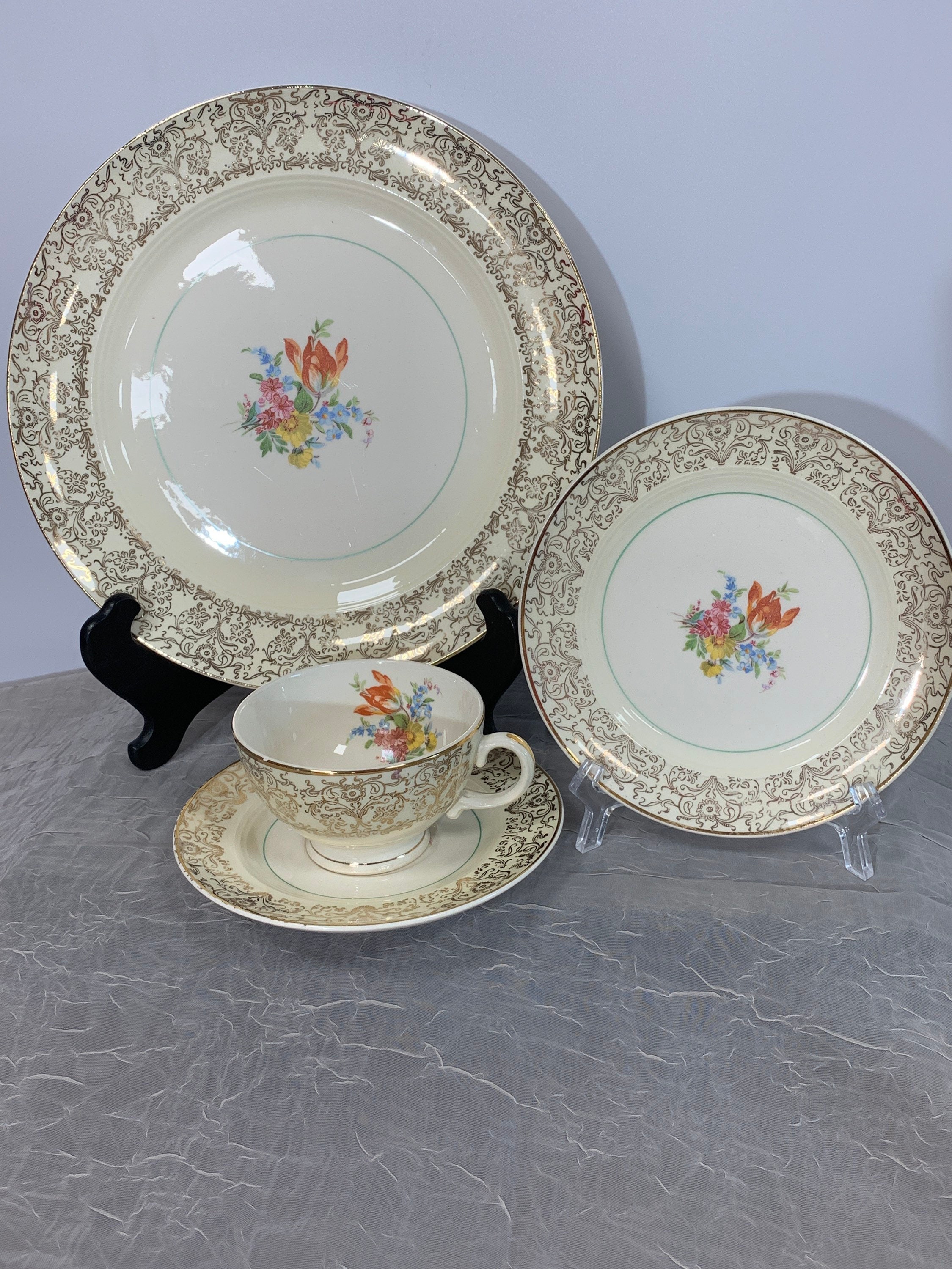 Vintage Maple Leaf Bread and Butter Plates by Salem China Co circa