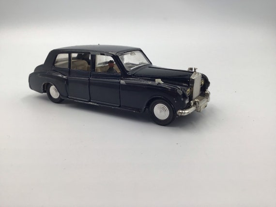 ディンキー dinky ロールスロイスファンタムⅵ