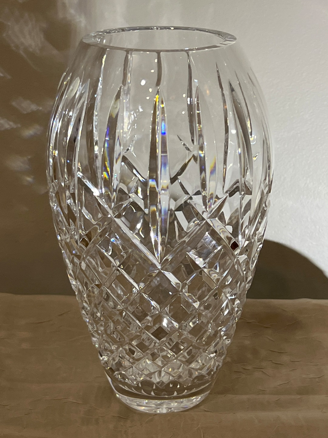 Araglin by Waterford Crystal 9highround Flower Vase Blown Glass Handcrafted in Ireland W