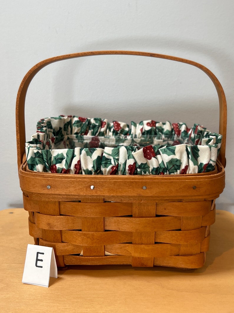 Longaberger Berry Baskets Choose From: Large Square Berry Basket, Medium Square Berry Basket, Or Small Square Berry Basket Opt.E-MedBerryHolly