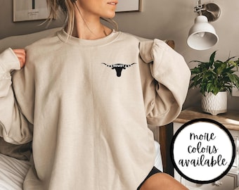 Howdy Sweatshirt, Western Hoodie, Southern Shirt, Country Sweatshirt, Texas Sweatshirt, Boho Shirt, Cowgirl Sweatshirt, Cow Skull Sweatshirt
