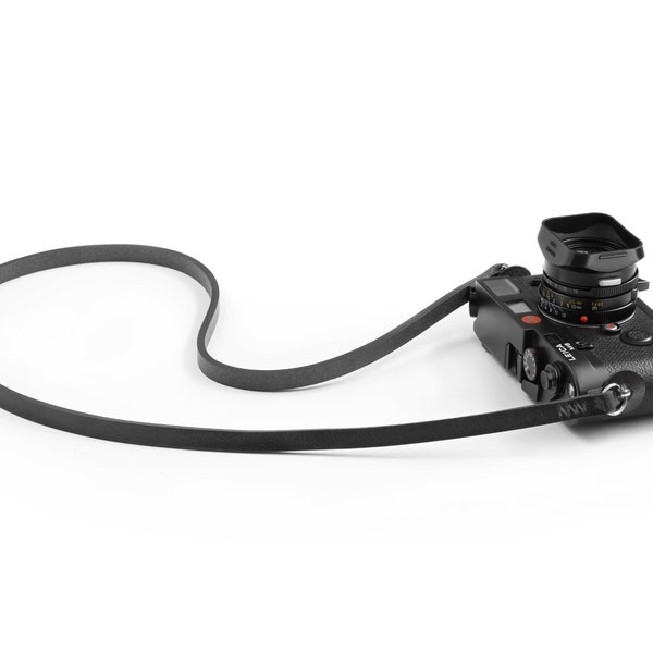 Black minimalist leather camera strap